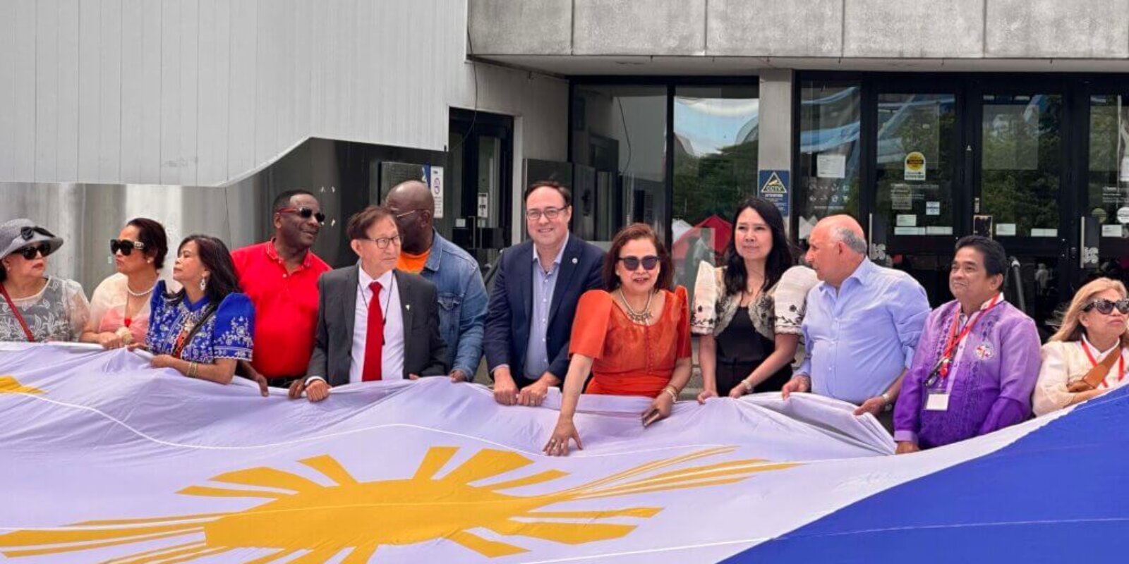 Filipoino flag Mississauga